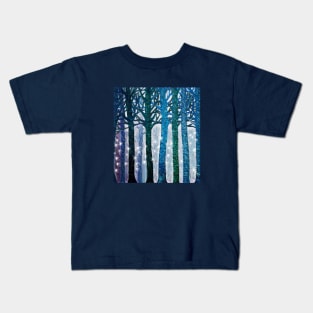 The forest of fireflies Kids T-Shirt